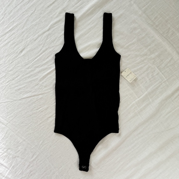 Intimately Free People Ribbed XYZ Bodysuit NWT - Picture 4 of 7